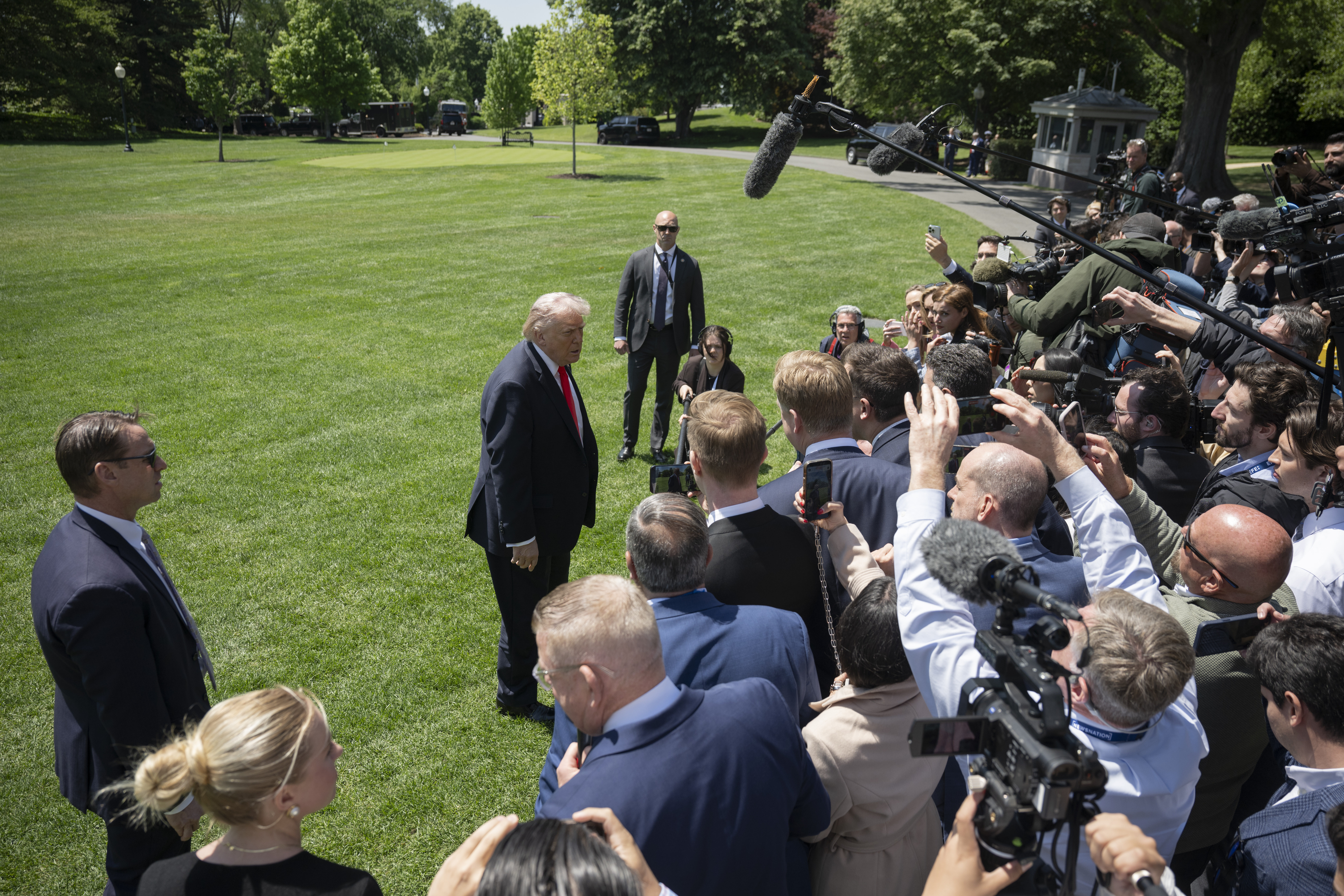 Trump: İranlı liderler birbirleriyle anlaşamıyor, son tekliften memnun değilim