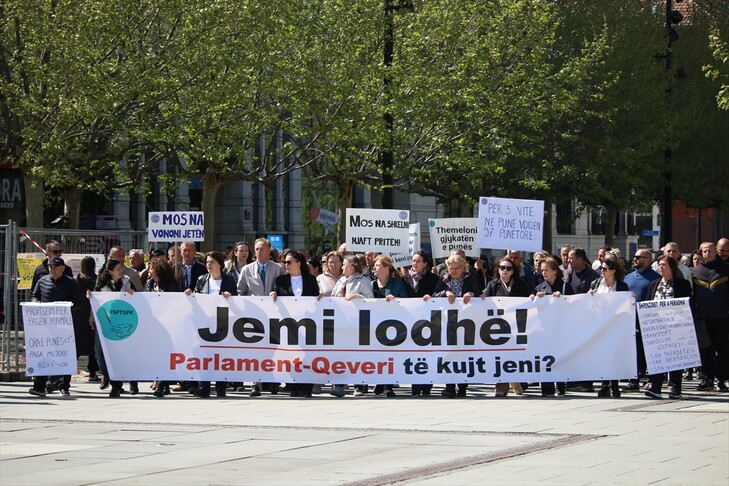 Kosovë  mbahet protestë me rastin e Ditës Ndërkombëtare të Punëtorëve