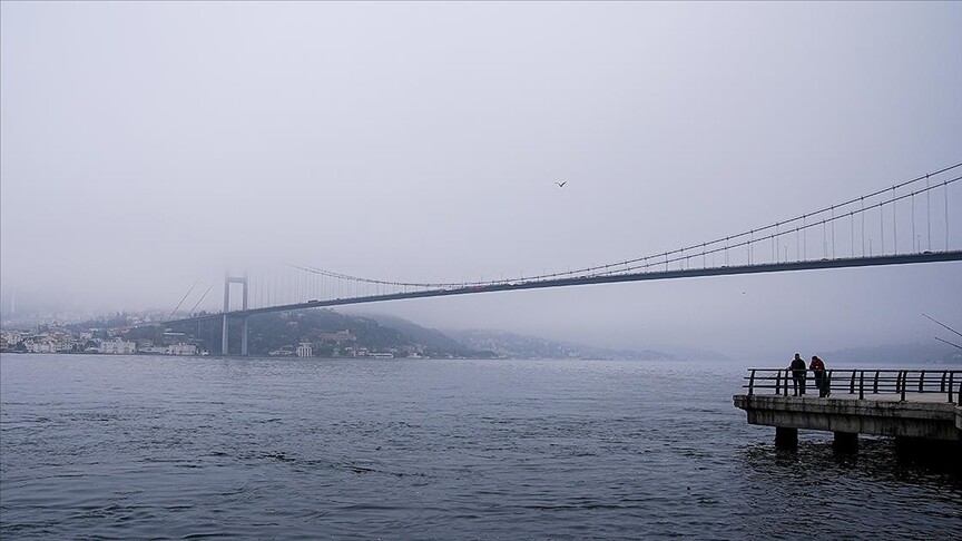 İstanbul Boğazı'nda Gemi Arızası: Deniz Trafiği Çift Yönlü Durduruldu