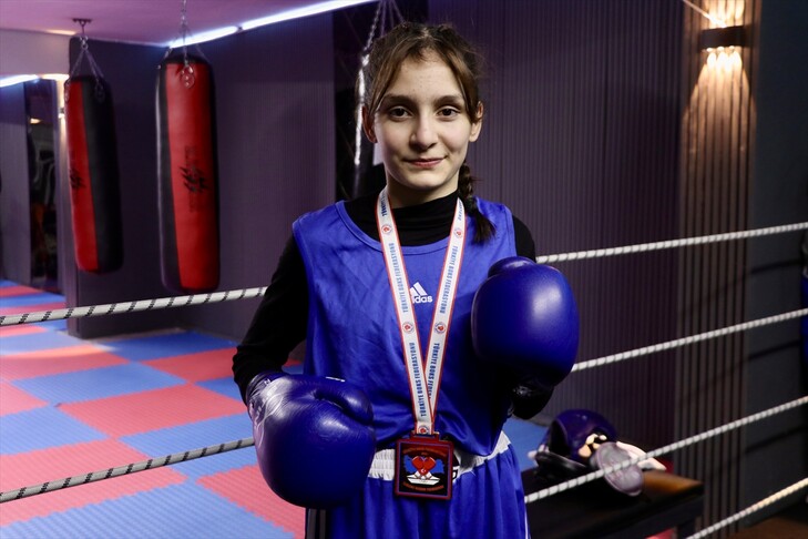 Türkiye Boks Şampiyonu Hiranur Yıldız Avrupa Yolcusu: Hedef Altın Madalya