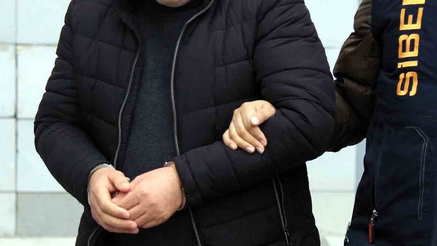 Hakkari merkezli soruşturmada "20 milyar liralık suç ağının yönetim merkezi" deşifre edildi