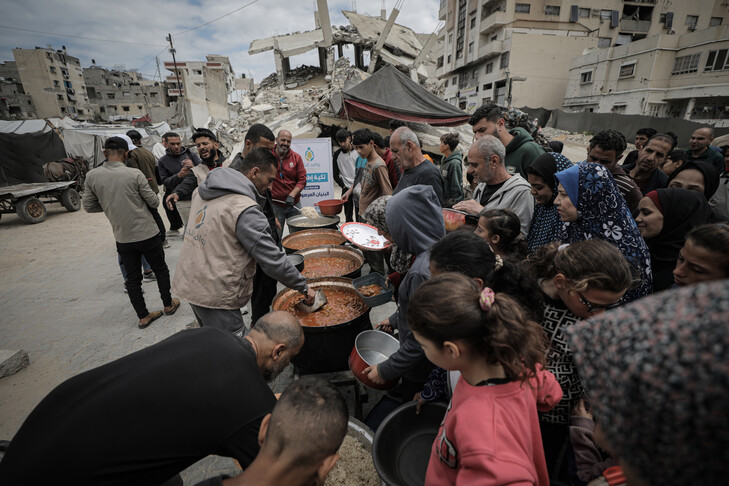 OKB paralajmëron për thellim të urisë në Gaza  familjet mbijetojnë me një vakt në ditë