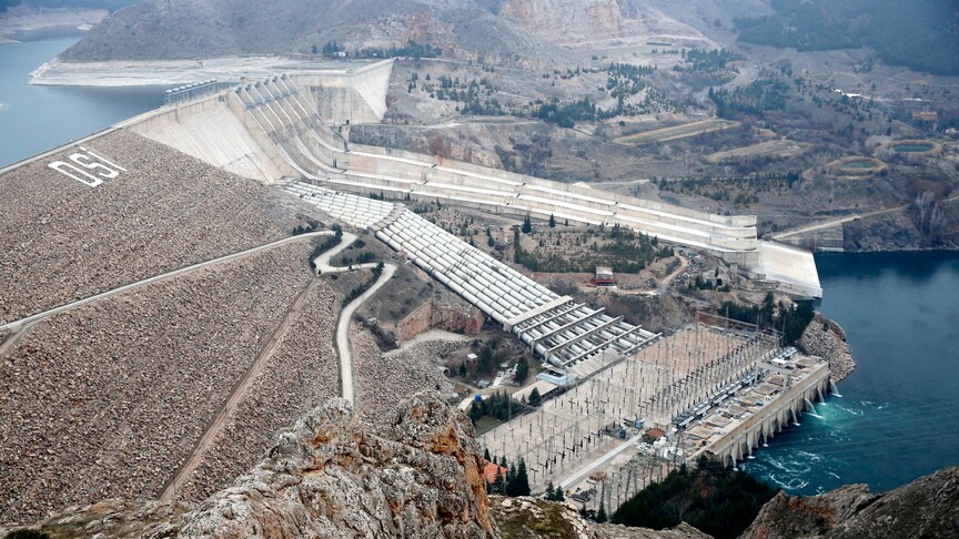 Enerjide arz risklerine karşı Türkiye'nin güvencesi HES'ler