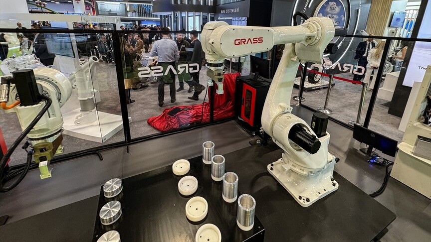 Yerli endüstriyel robotlar SR40 ve SR80, SAHA 2026'da sergileniyor