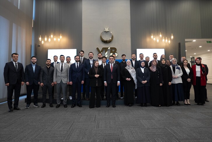 YTB Başkanı Turus, gençlerin birçok alanda öncü olması için çalışmalar yürüttüklerini söyledi