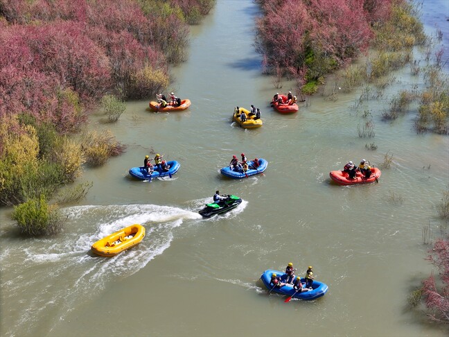 Okul Sporları Rafting Türkiye Şampiyonası Bingöl'de başladı