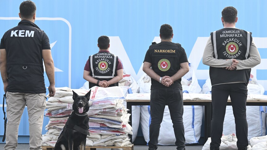 Gümrükler Muhafaza ekipleri yılın ilk dört ayında 2 bin 264 operasyona imza attı