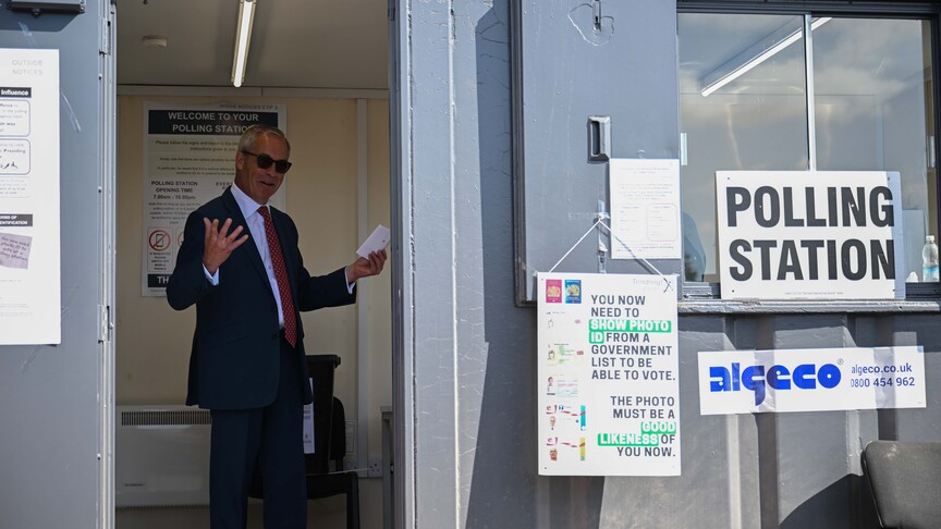 İngiltere'deki yerel seçimlerde sandıktan aşırı sağ çıktı