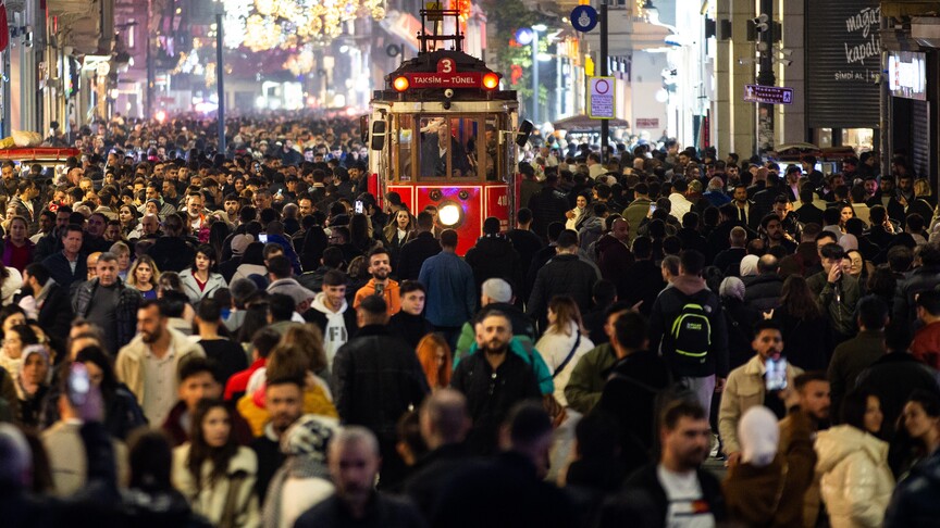 Türkiye'de en yaygın isimlerde "Mehmet" ve "Fatma", soyadında "Yılmaz" zirveyi bırakmadı