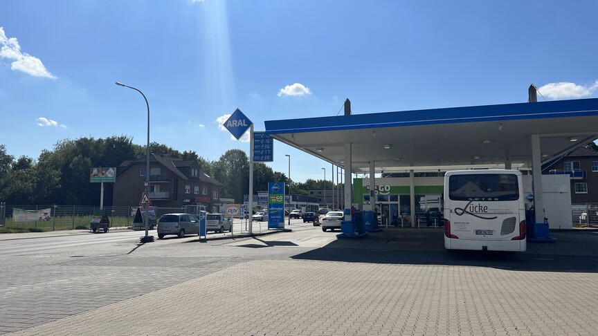 Almanya'da yüksek yakıt fiyatları, enflasyonu Ocak 2024'ten beri en yüksek seviyesine taşıdı