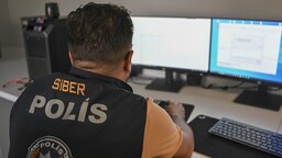 Adana merkezli yasa dışı bahis soruşturmasında 200 şüpheli hakkında gözaltı kararı verildi
