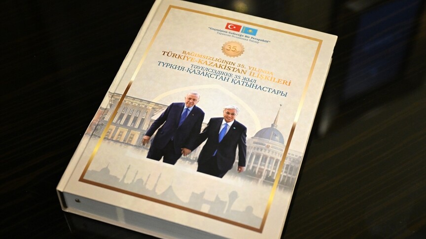 Türkiye-Kazakistan ilişkileri kitaplaştırıldı
