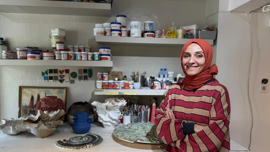 Seramik sanatçısı Şeyma Balcı ve öğrencilerinin "Doku" sergisi yarın sanatseverlerle buluşacak