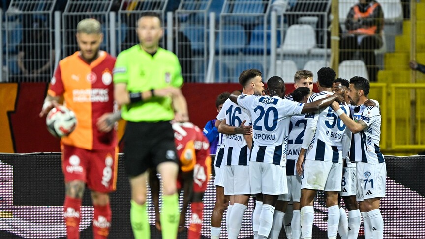Kasımpaşa, konuk ettiği Galatasaray'ı yenerek Süper Lig'de kalmayı başardı