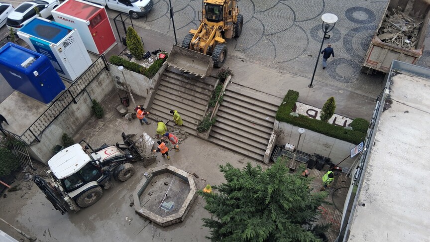 Samsun'un Havza ilçesinde selin ardından temizlik çalışmaları sürüyor