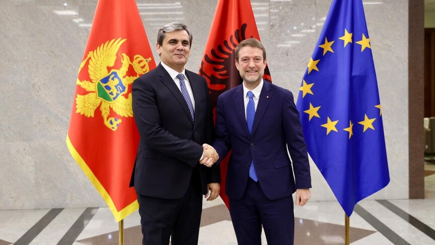 Hoxha takon homologun malazez  Shqipëria dhe Mali i Zi kanë ndërtuar një model të vërtetë të bashkëpunimit rajonal