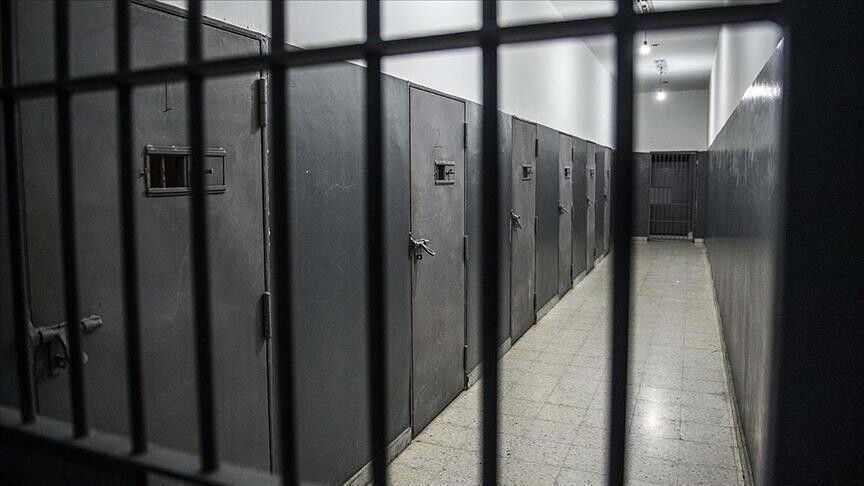 Mbipopullimi i burgjeve në Itali arrin në mbi 139 për qind  rriten vetëvrasjet dhe tensionet