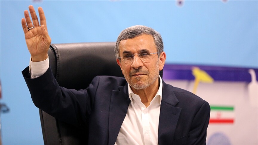 ABD/İsrail saldırılarının, İran'ın başına eski Cumhurbaşkanı Ahmedinejad'ı geçirmeyi hedeflediği iddia edildi
