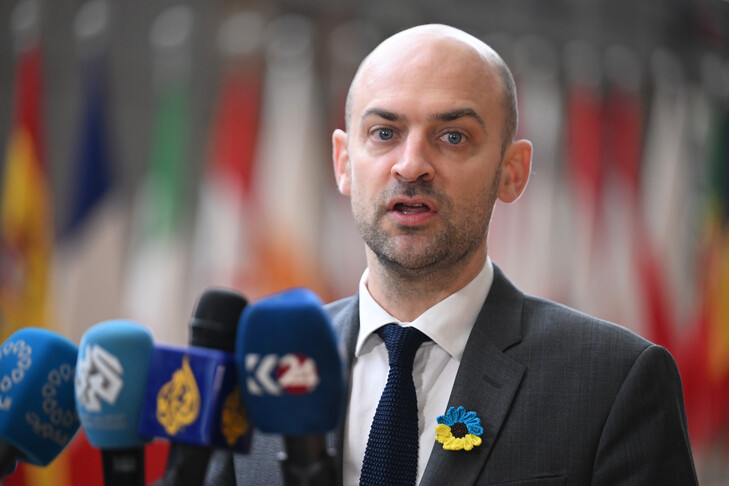 Franca thërret ambasadorin izraelit për trajtimin e qytetarëve të saj në Flotiljen Globale Sumud