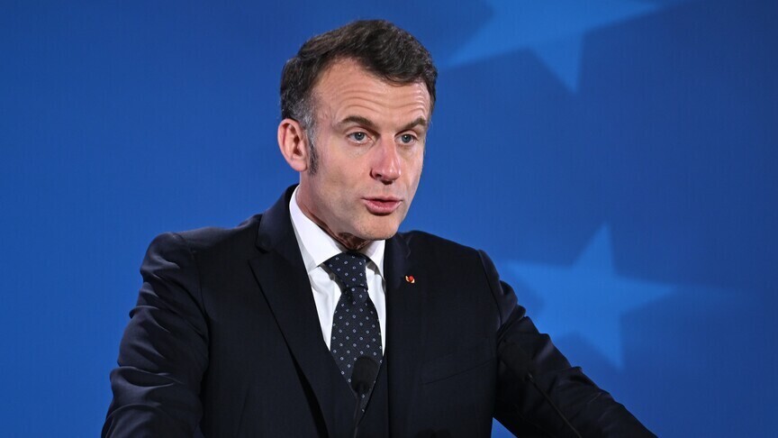 Macron thirrje për rregullim më të rreptë të kriptovalutave për të parandaluar  Perëndimin e ri të egër 