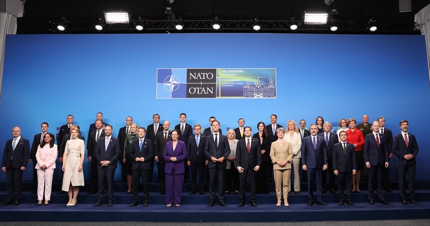 Ministri i Jashtëm turk merr pjesë në Takimin e Ministrave të Jashtëm të NATO s në Suedi
