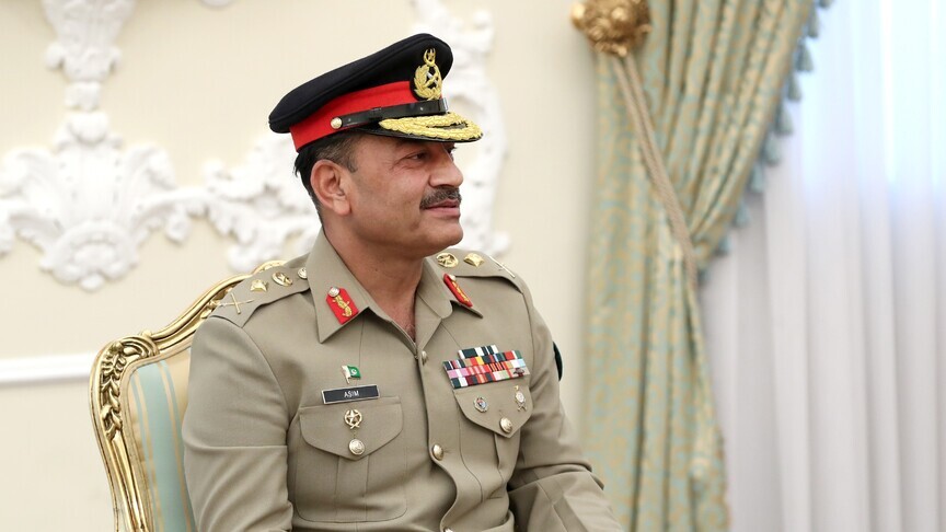 Shefi i ushtrisë së Pakistanit mbërrin në Teheran mes përpjekjeve të ndërmjetësimit për t i dhënë fund luftës