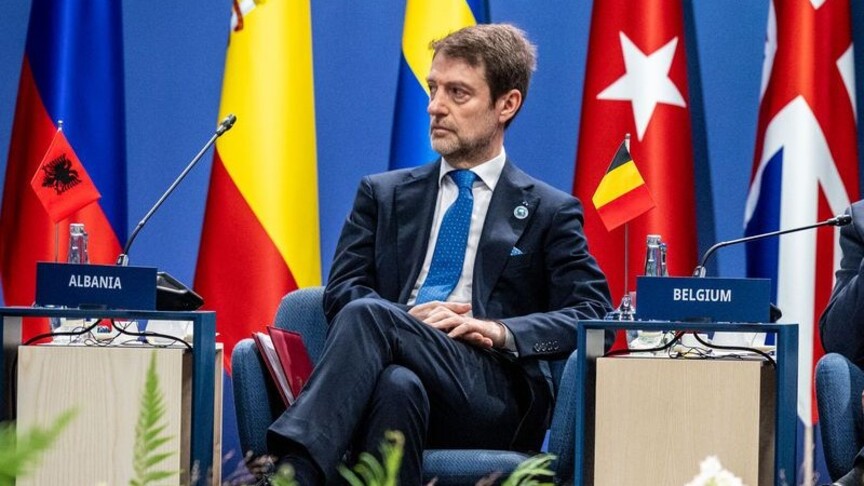 Ministri Hoxha  Shqipëria mbetet plotësisht e angazhuar në mbështetjen e stabilitetit rajonal