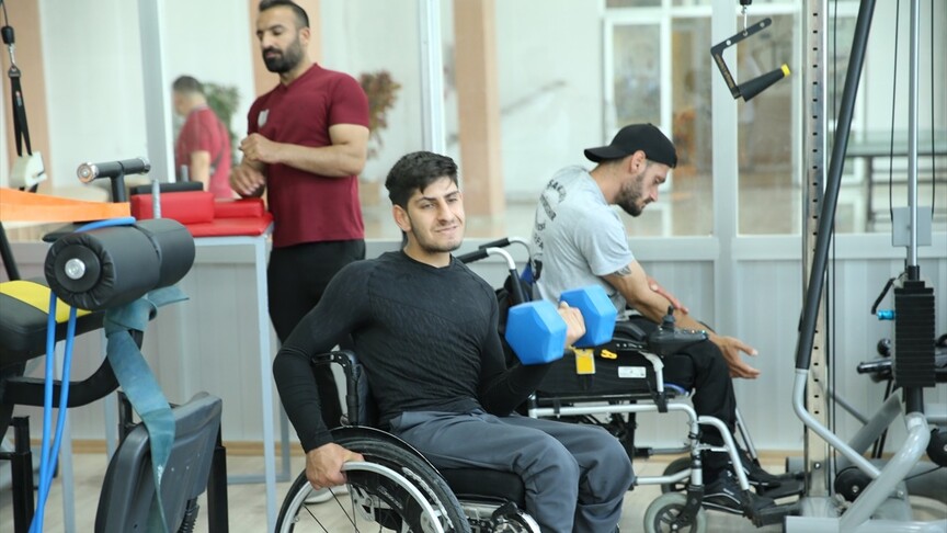 **Bilek Güreşi Sporcuları Hedeflerini Büyütüyor**
