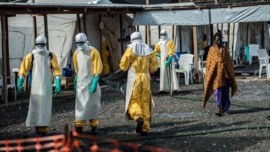 India në alarm për Ebola pas rasteve të dyshuara që nxitën mbikëqyrje shëndetësore