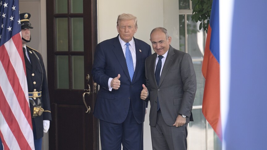 Trump, Ermenistan Başbakanı Paşinyan'a hazirandaki seçimlerde desteğini açıkladı