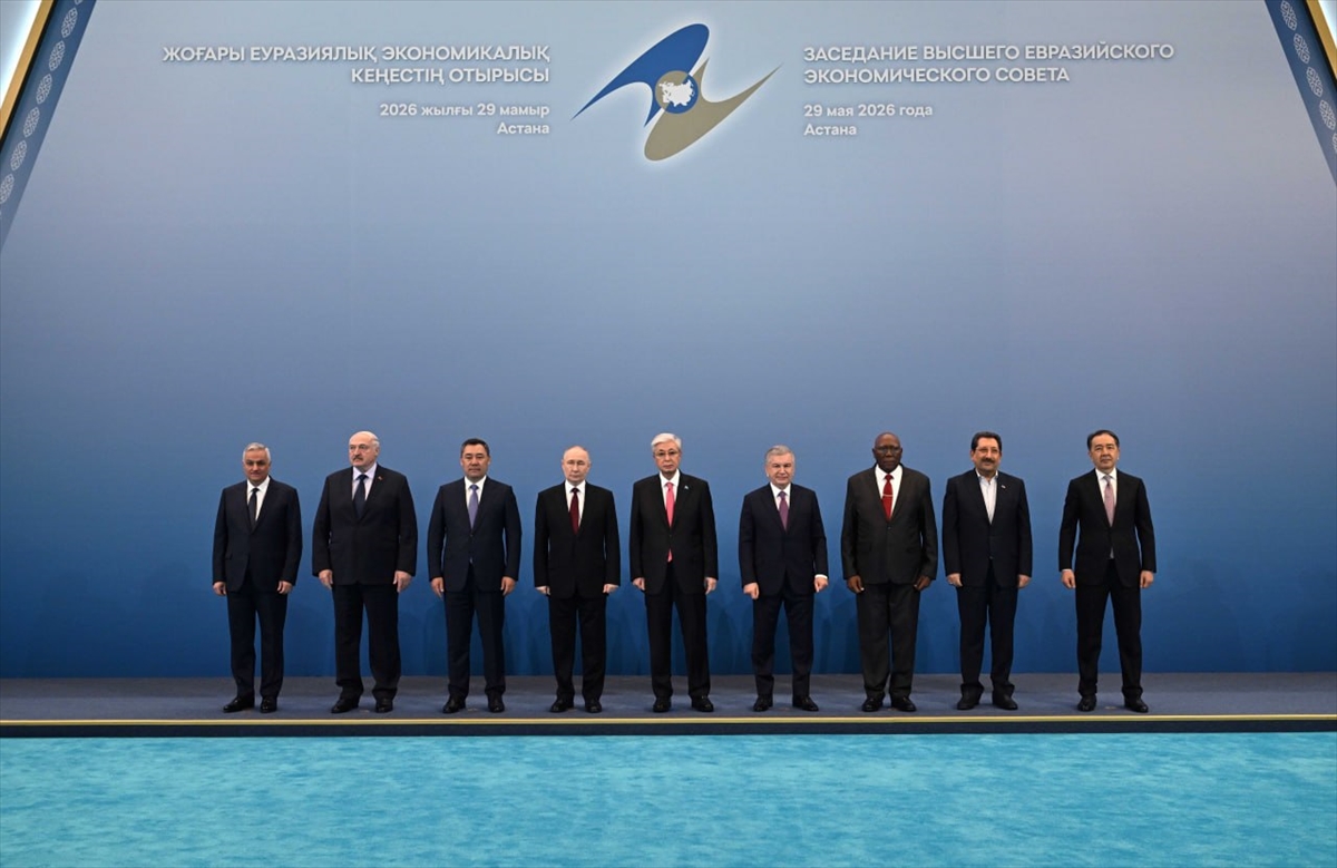 Avrasya Ekonomik Birliği üye ve gözlemci ülke liderleri toplandı