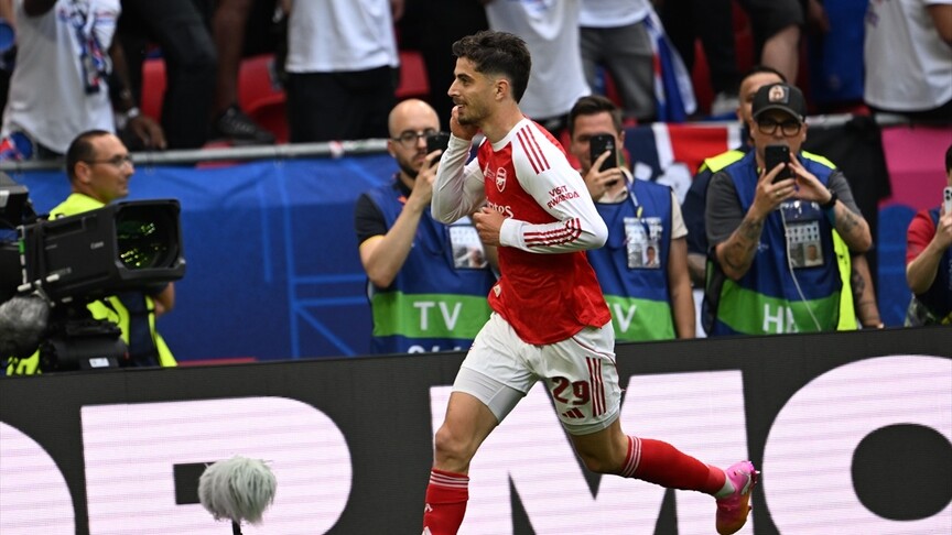 CANLI ➜  PSG: 0 - Arsenal: 1 (İlk yarı sonucu)