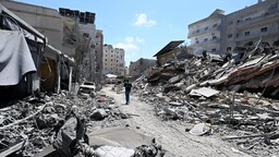 İsrail'in Lübnan'da Sur kentine bağlı beldelere düzenlediği saldırılarda 11 kişi öldü