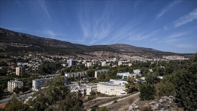 بمسيرة و7 صواريخ.. "حزب الله" يوسع قصفه لشمالي إسرائيل