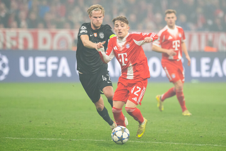 Bayern Münihli Lennart Karl antrenmanda sakatlandı.