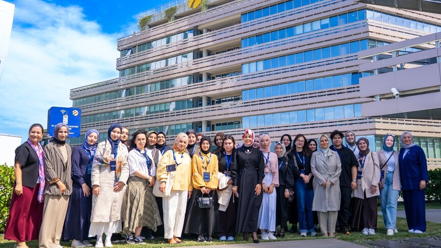 TÜRGEV'in "Yeni Nesil İş Hayatı" programından 34 genç mezun 