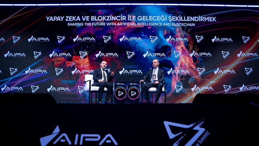 Binance TR, AI Tomorrow Summit'te yapay zeka ve blokzincirin