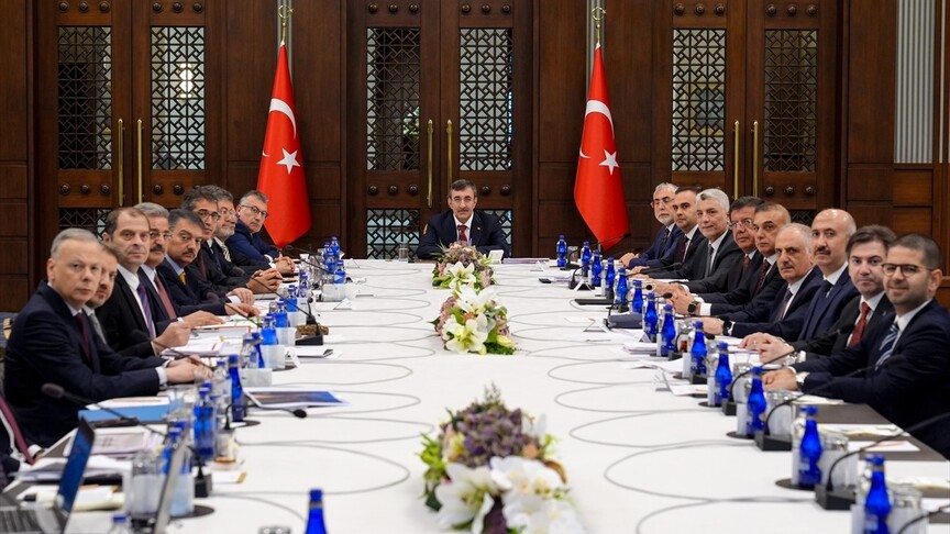 Ekonomi Koordinasyon Kurulu toplantısı yapılıyor.