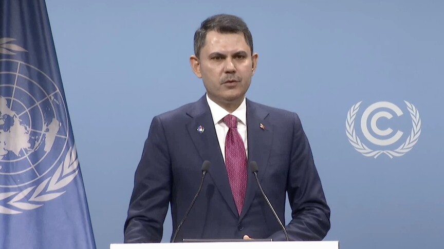 Çevre, Şehircilik ve İklim Değişikliği Bakanı Murat Kurum konuşma yaparken