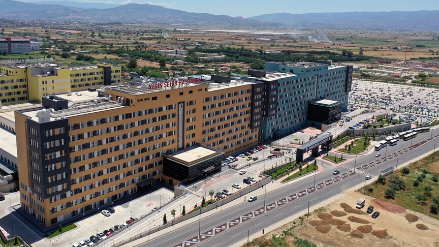 Aydın Şehir Hastanesinde 6 ayda 300 bin hastaya hi