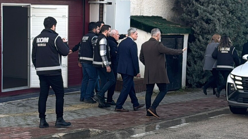 Bursa'daki rüşvet ve örgüt soruşturmasında Mustafa Bozbey'in