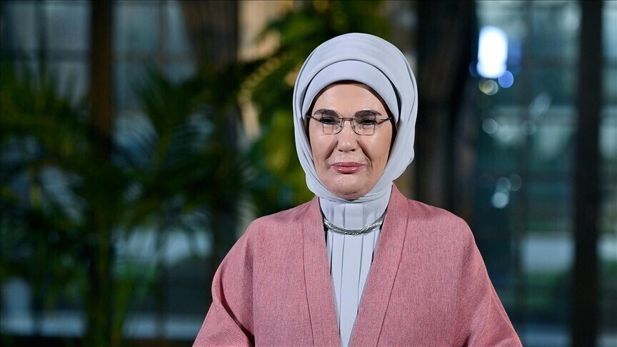 Emine Erdoğan'ın LGS öğrencilerine başarı dileği paylaşımı