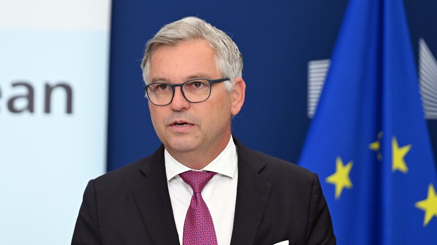 Komisari për migracionin  Qendrat e kthimit të BE së do të jenë vullnetare dhe me garanci mbrojtëse