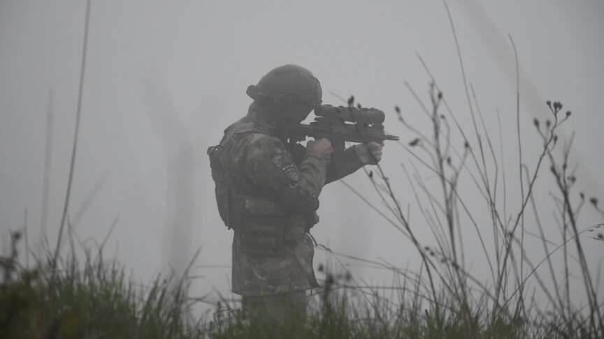 NATO askerleri Kosova'da görev başında
