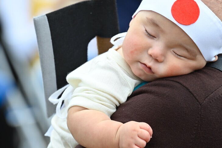 Kriza demografike në Japoni thellohet  regjistrohet numri më i ulët i lindjeve deri më tani