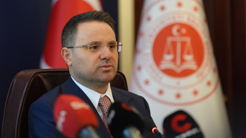 Bakan Akın Gürlek'ten "Avrupa Parlamentosu Türkiye raporunda isminin yer alacağı" iddiasına ilişkin açıklama