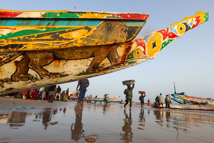Oqeani Atlantik që formëson jetën në Senegal përballet me kërcënime në rritje