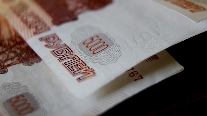 Irani do të hapë bordin e tregtimit të rublës  ndërsa shefi i bankës qendrore viziton Moskën