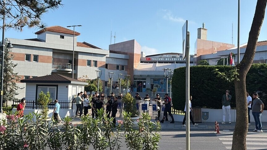 Silivri Belediye Başkanı Bora Balcıoğlu'nun tutuklanmasına ilişkin haber