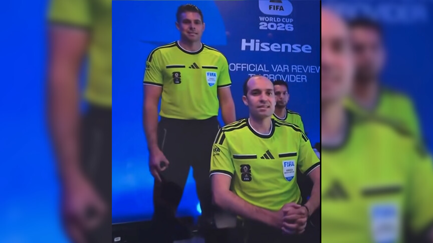 FIFA, VAR odasında "üstünlük işareti" yapmakla suçlanan hakeme sahip çıktı